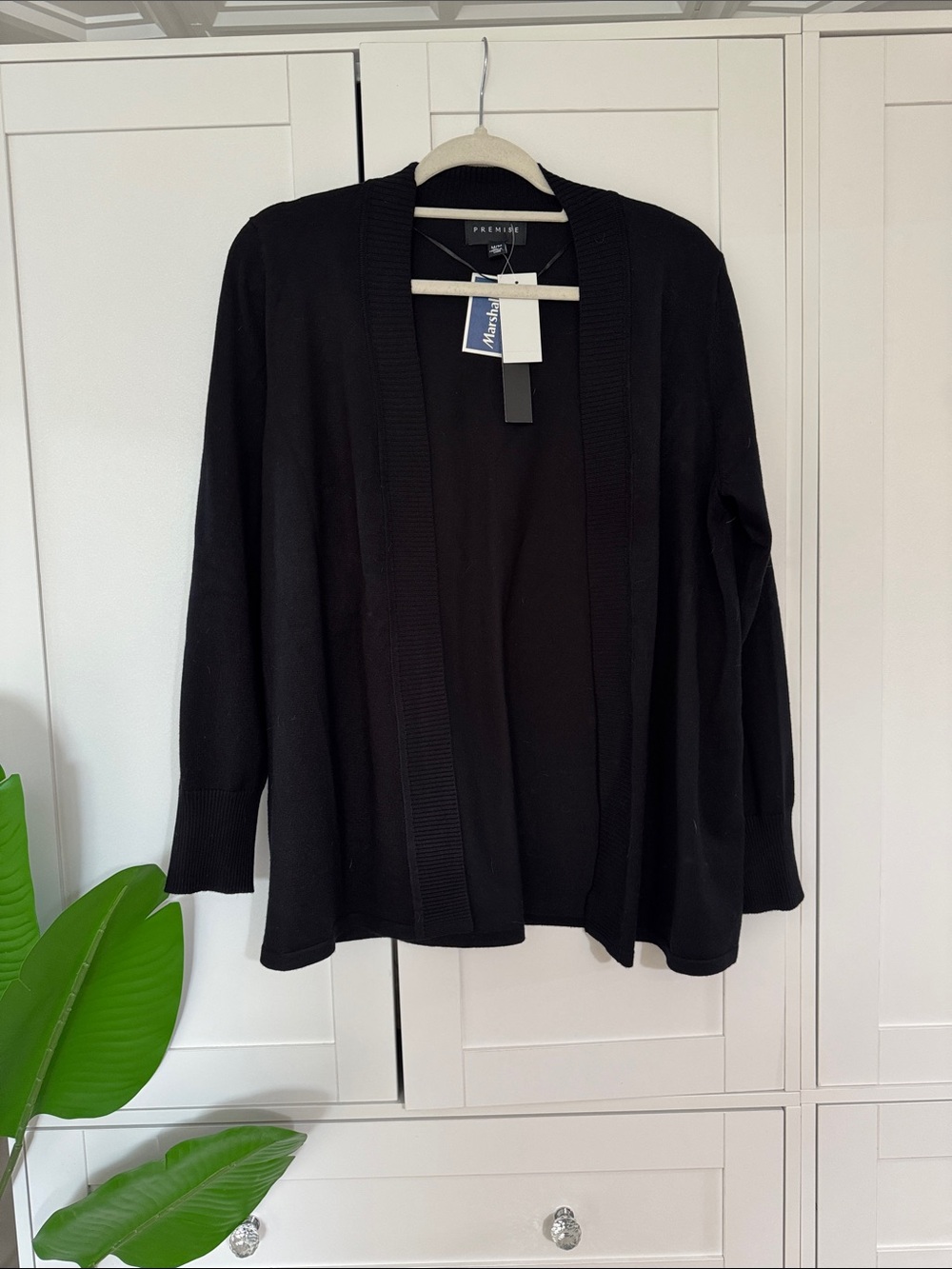 Premise Black Open-Front Knit Cardigan